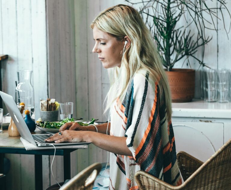 Trabajos Remotos: La Nueva Era del Empleo Digital